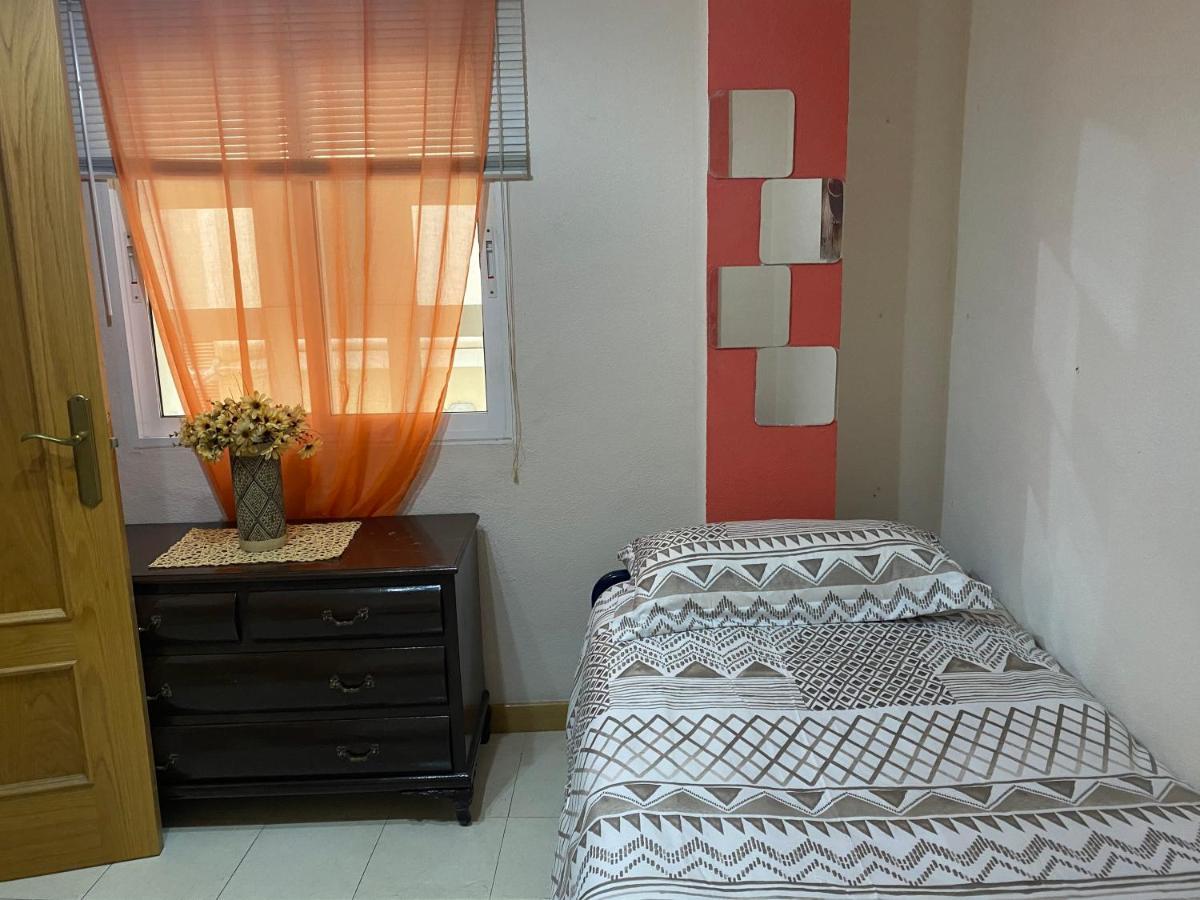 Guest House Del Sol 阿利坎特 外观 照片